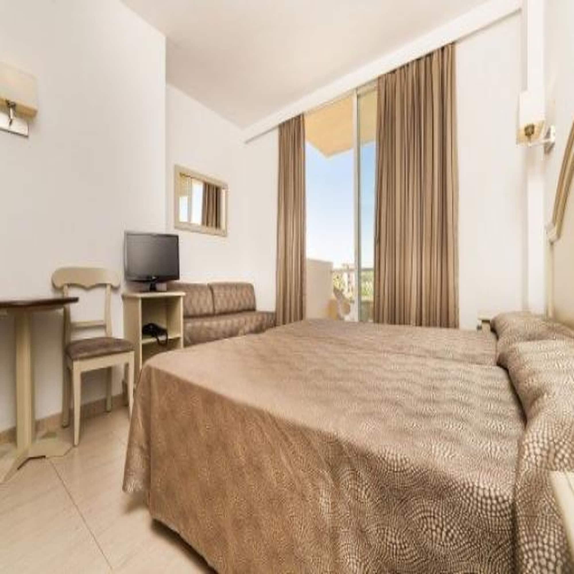 Garbi Cala Millor Hotell Cala Millor  Exteriör bild