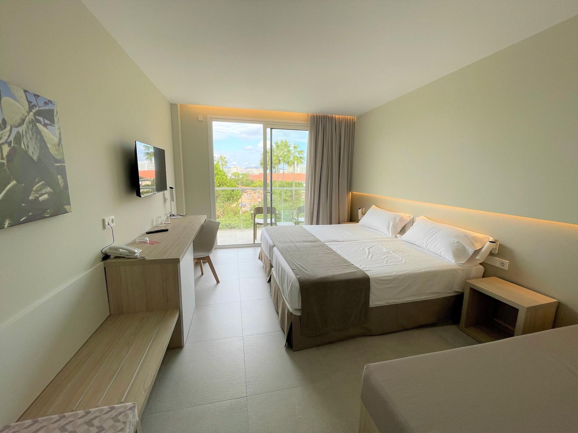 Garbi Cala Millor Hotell Cala Millor  Exteriör bild